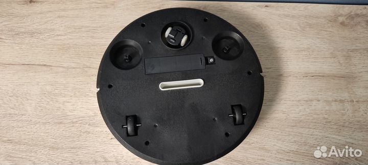 Робот пылесос