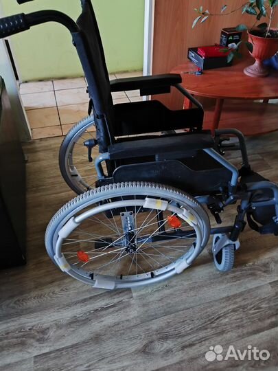 Инвалидная коляска новая в коробке