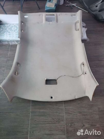 Потолок Тoyota Аvensis Т250