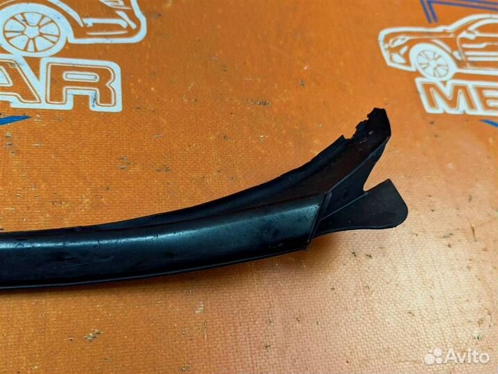 Молдинг лобового стекла w166 GL-class 278.928 1