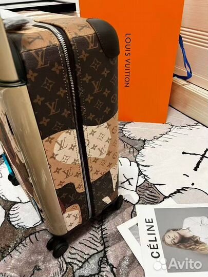 Чемодан louis vuitton
