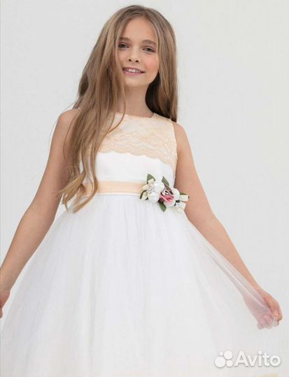 Нарядное платье