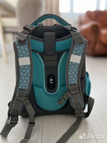 Школьный рюкзак