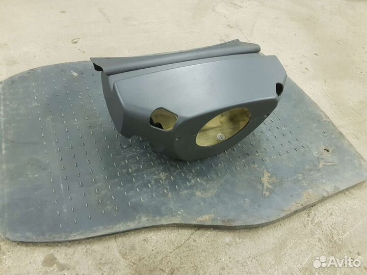 Кожух рулевой колонки Opel astra h