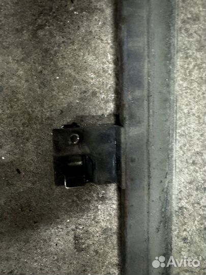 Иж 412 москвич, комплект стекл задних дверей