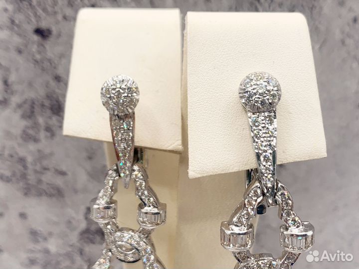 Золотые серьги с бриллиантами