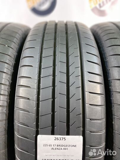 Bridgestone Alenza 001 225/65 R17 104H