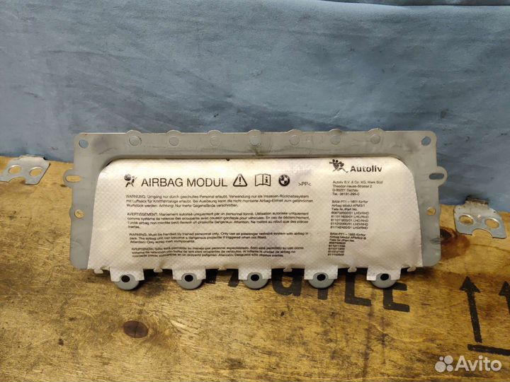 Подушка безопасности в торпеду BMW F10