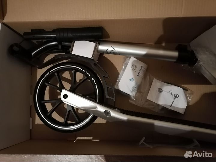 Самокат взрослый новый продам