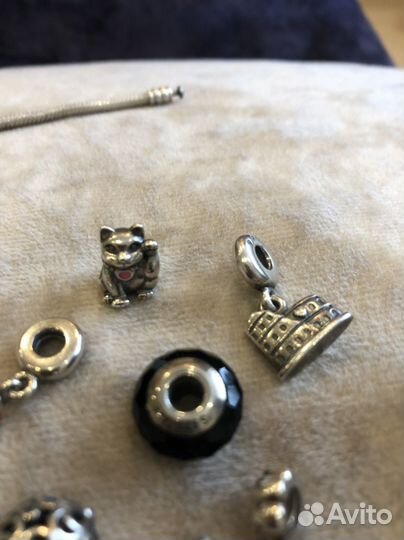 Серебряный браслет пандора с шармами