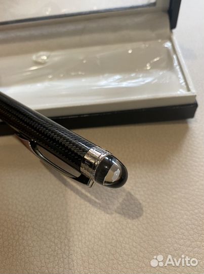 Ручка Montblanc StarWalker Carbon Ballpoint pen
