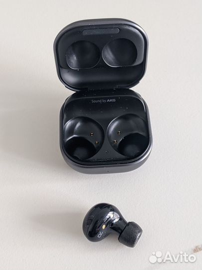 Samsung Galaxy Buds2 правый наушник