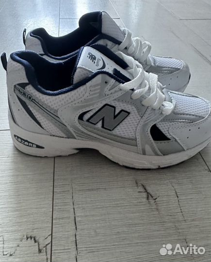 Кроссовки NEW balance 530