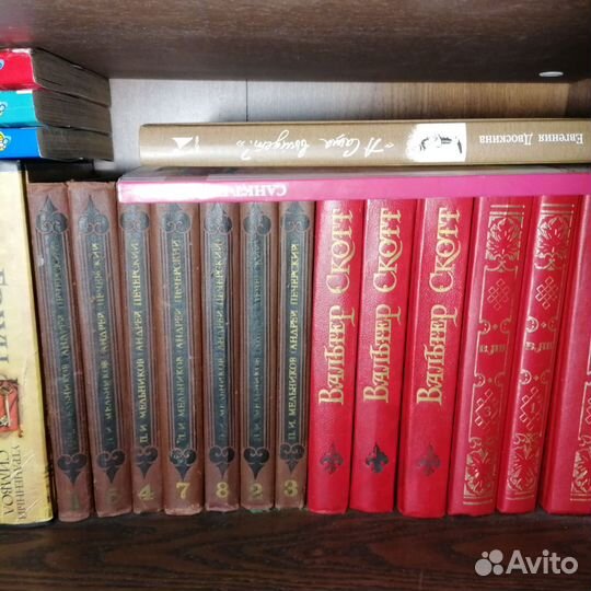 Продам книги