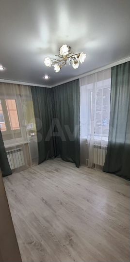 2-к. квартира, 52 м², 2/9 эт.