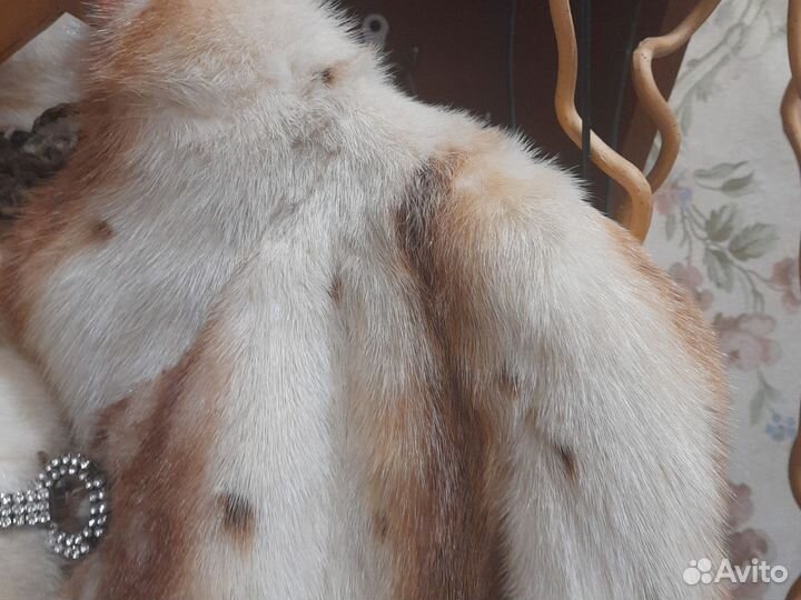 Шуба из кролика 46 размер а отличном состоянии