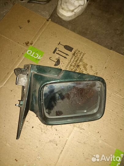Зеркало левое BMW 7 E32