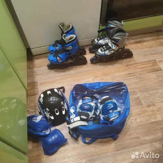 Роликовые коньки