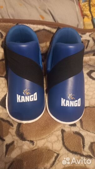 Защита голенифуты для кикбоксинга