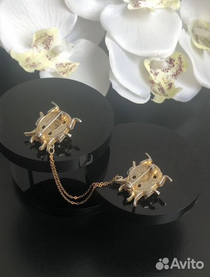 Винтажная Брошь Шатлен Coro винтаж