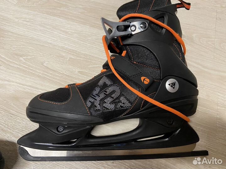 Коньки хоккейные