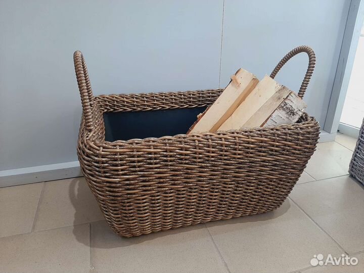 Дровница для камина