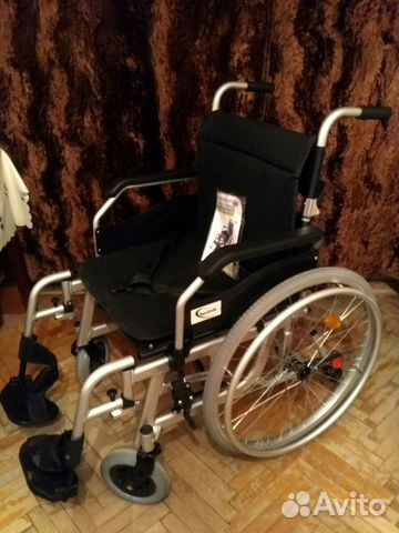 Инвалидная коляска