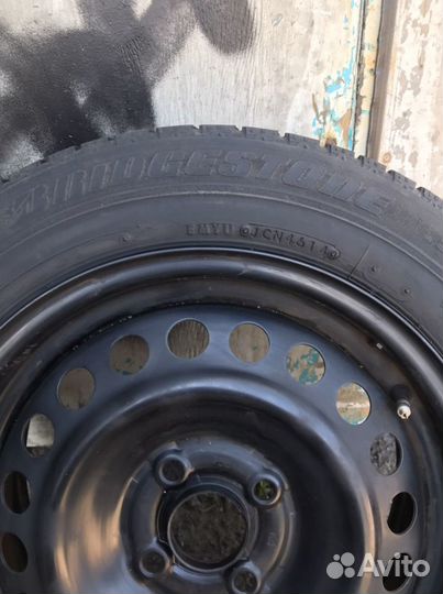 Bridgestone Blizzak DM-V1 175/65 R15