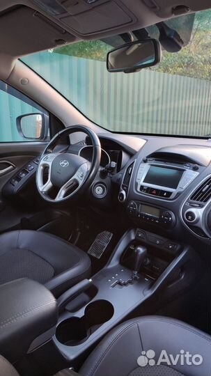 Аренда автомобиля кроссовер Hyundai ix35