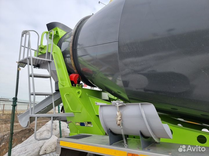 Автобетоносмеситель Howo HW76 8x4, 2024