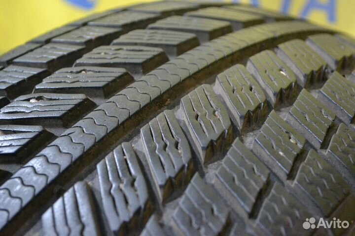 Syron Everest 1 225/55 R17