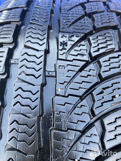 Nokian Tyres WR A4 225/55 R17