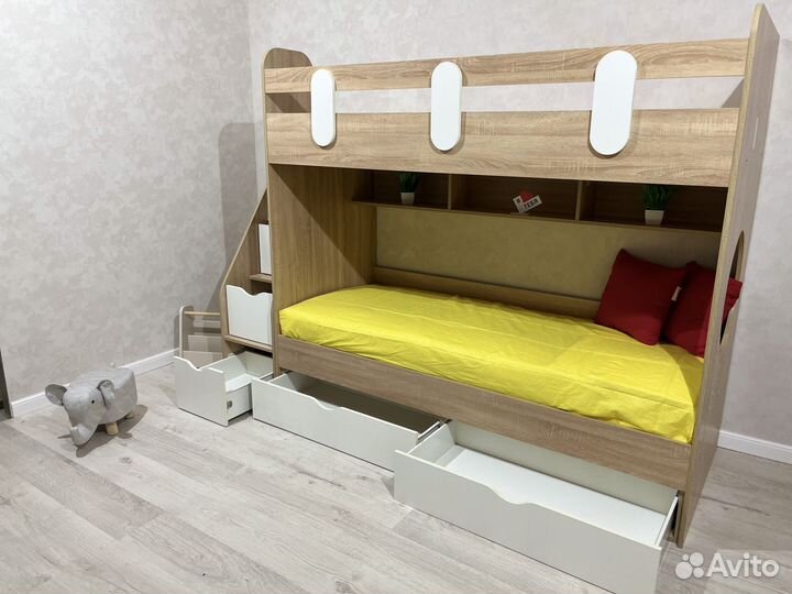 Двухъярусная кровать новая Fortuna 80х180