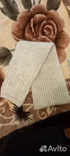 Вязаная шапка и шарф