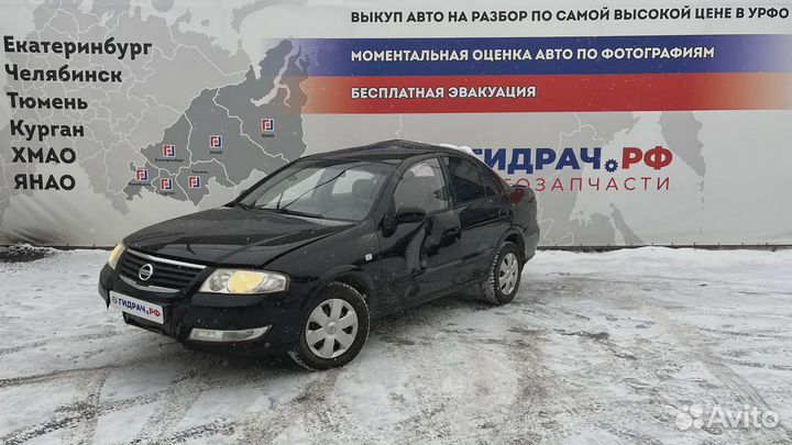 Фонарь задний (стоп сигнал) Nissan Almera Classic (B10) 26590-95F0D