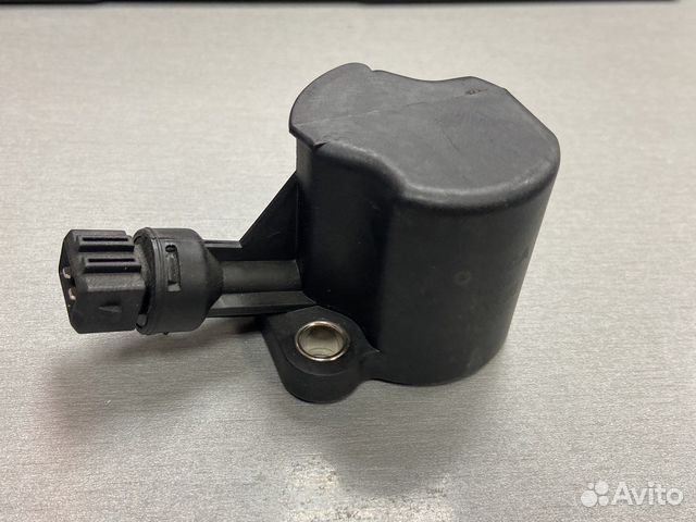 Датчик заднего хода vag 02a945413c b golf 4 b3