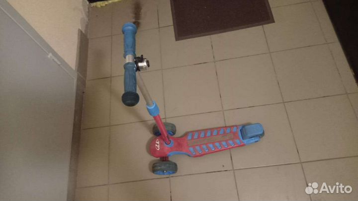 Самокат детский бу