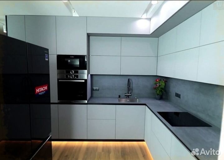 Кухня новая