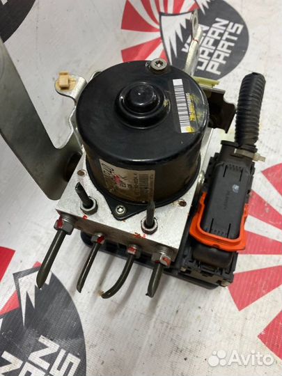 Блок ABS Mitsubishi Outlander XL 3.0 6B31