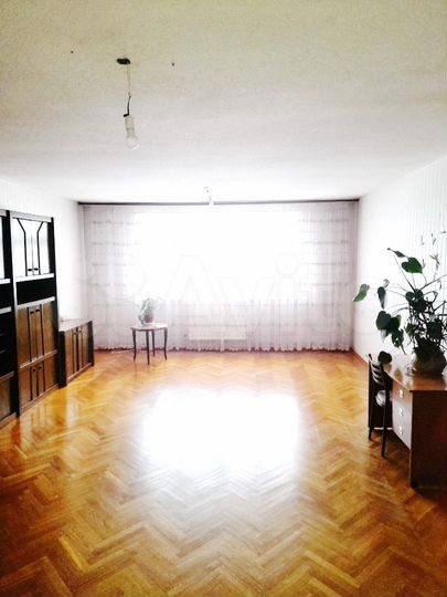 3-к. квартира, 109,2 м², 5/5 эт.