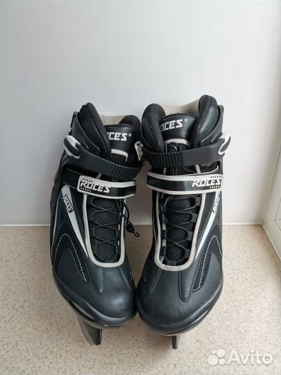 Коньки мужские 44 р-р