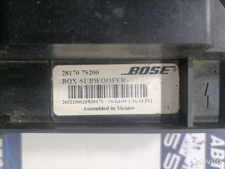 Сабвуфер Infiniti QX56 Bose
