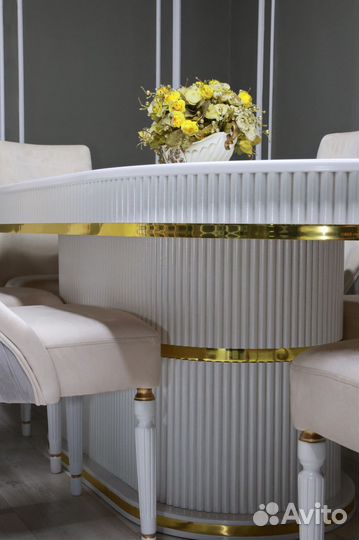 Кухонный стол. Доставка по всей России