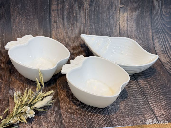 Тарелки белые -3 шт