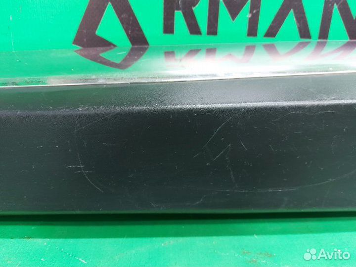 Накладка двери передняя левая Nissan Murano Z52