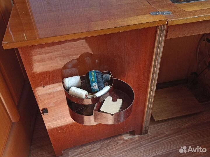 Швейная машинка бу ручная