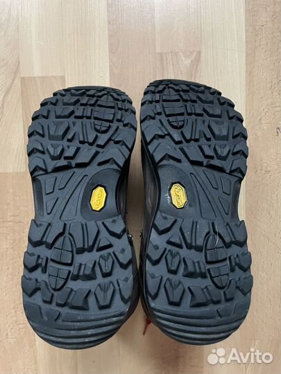 Трекинговые ботинки Lowa Renegade Pro Gore-tex