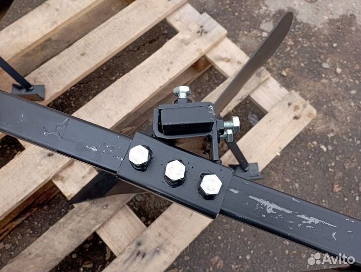 Плуг 2х-корпусный к минитрактору(1 и 3 точки)