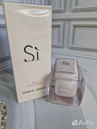 Парфюм Armani Si Fiori