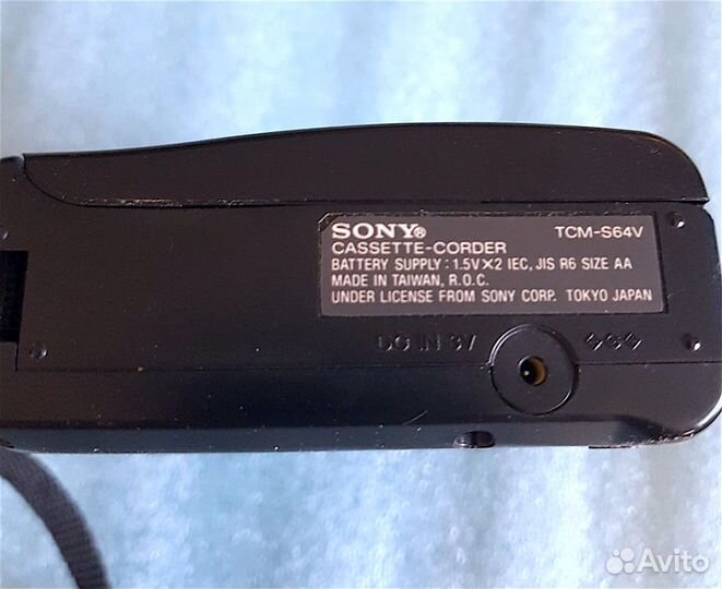 Диктофон Sony TCM-S64V